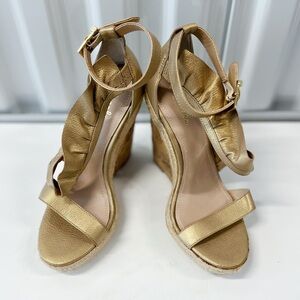 Size 6 gold wedges